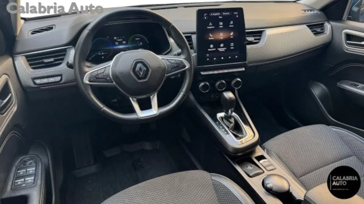 Renault Arkana usata a Reggio Calabria (8)