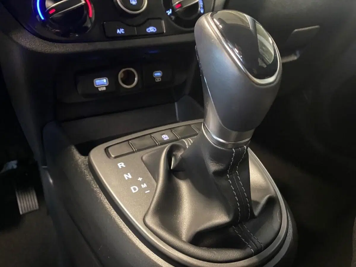 Hyundai i10 usata a Torino (12)