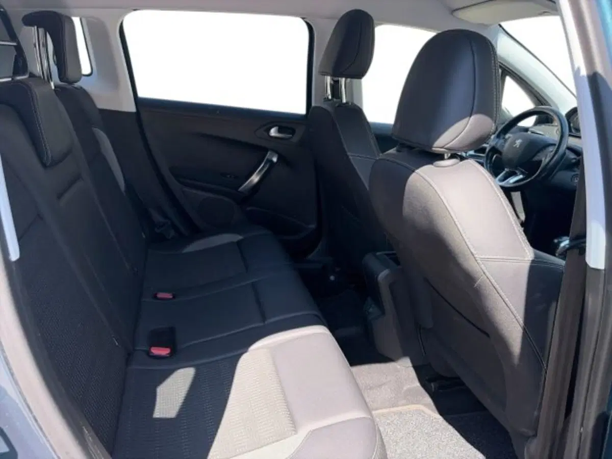 Peugeot 2008 usata a Modena (5)