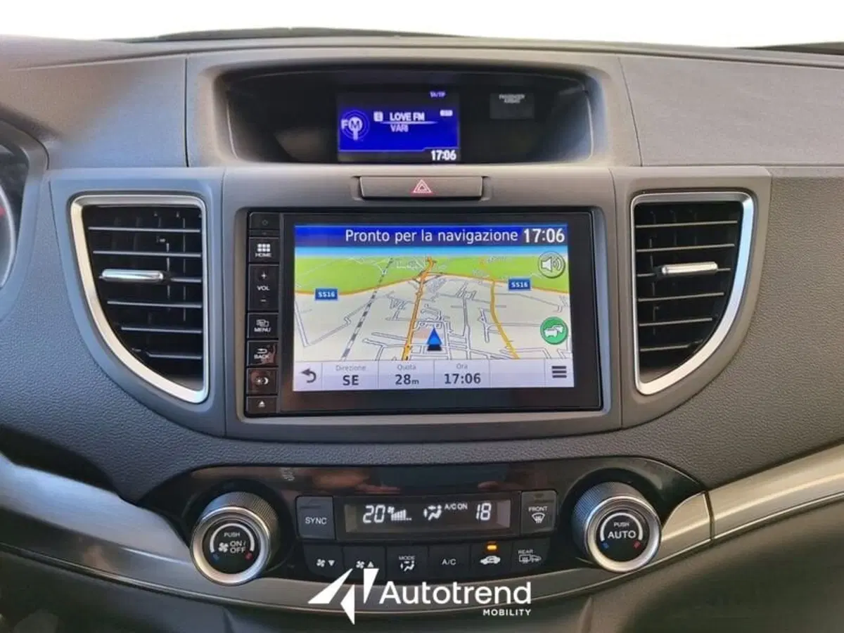 Honda CR-V usata a Lecce (14)