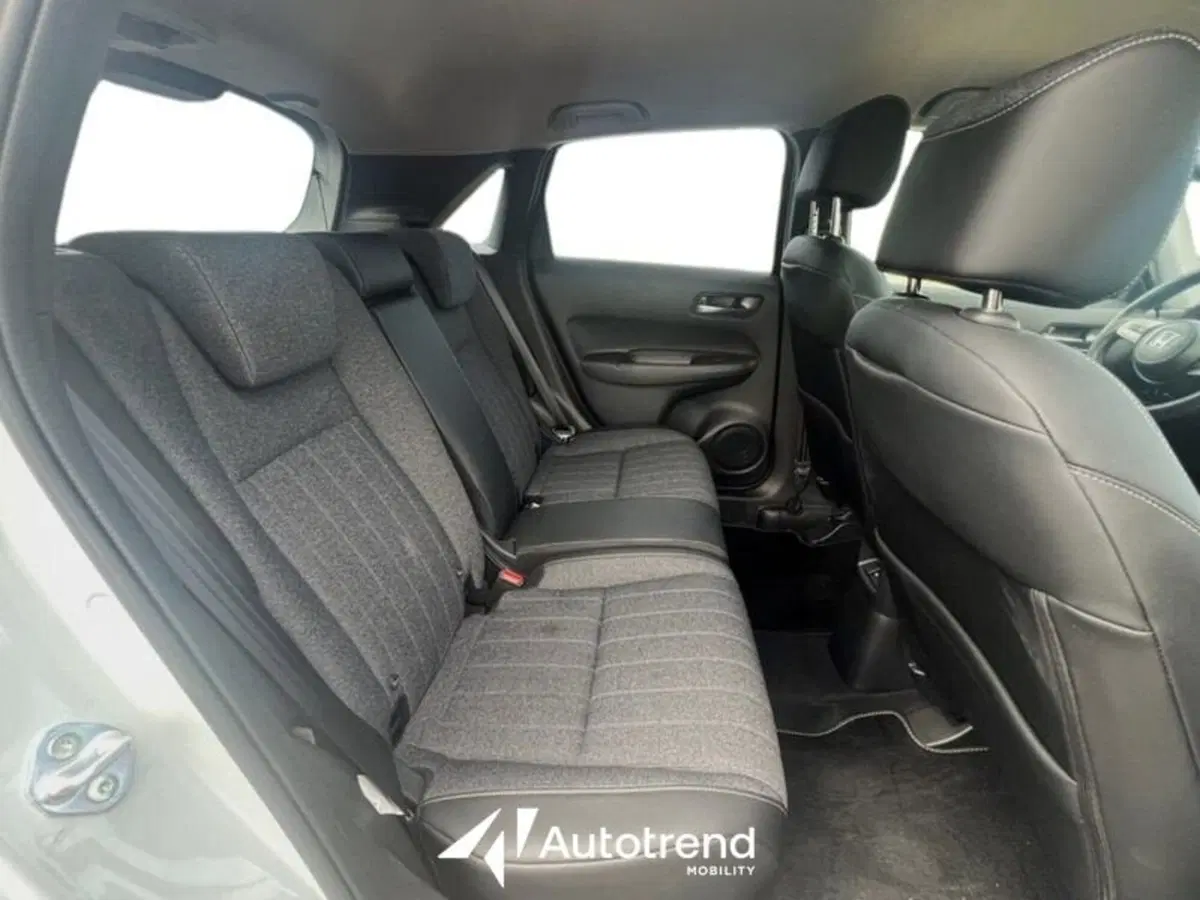 Honda Jazz usata a Lecce (16)