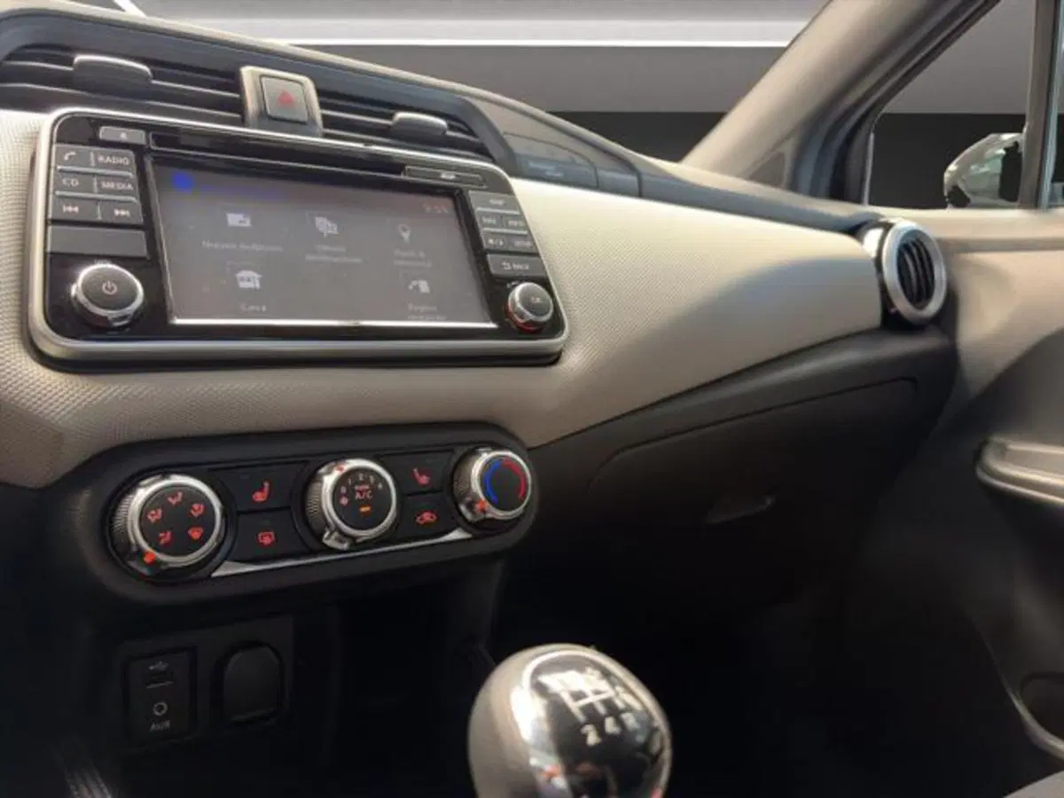 Nissan Micra usata a Milano (12)