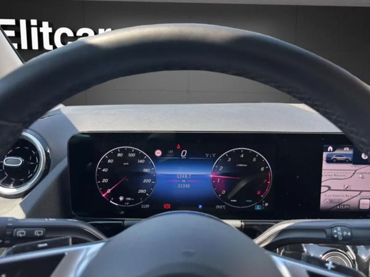 Mercedes-Benz GLA SUV usata a Milano (11)