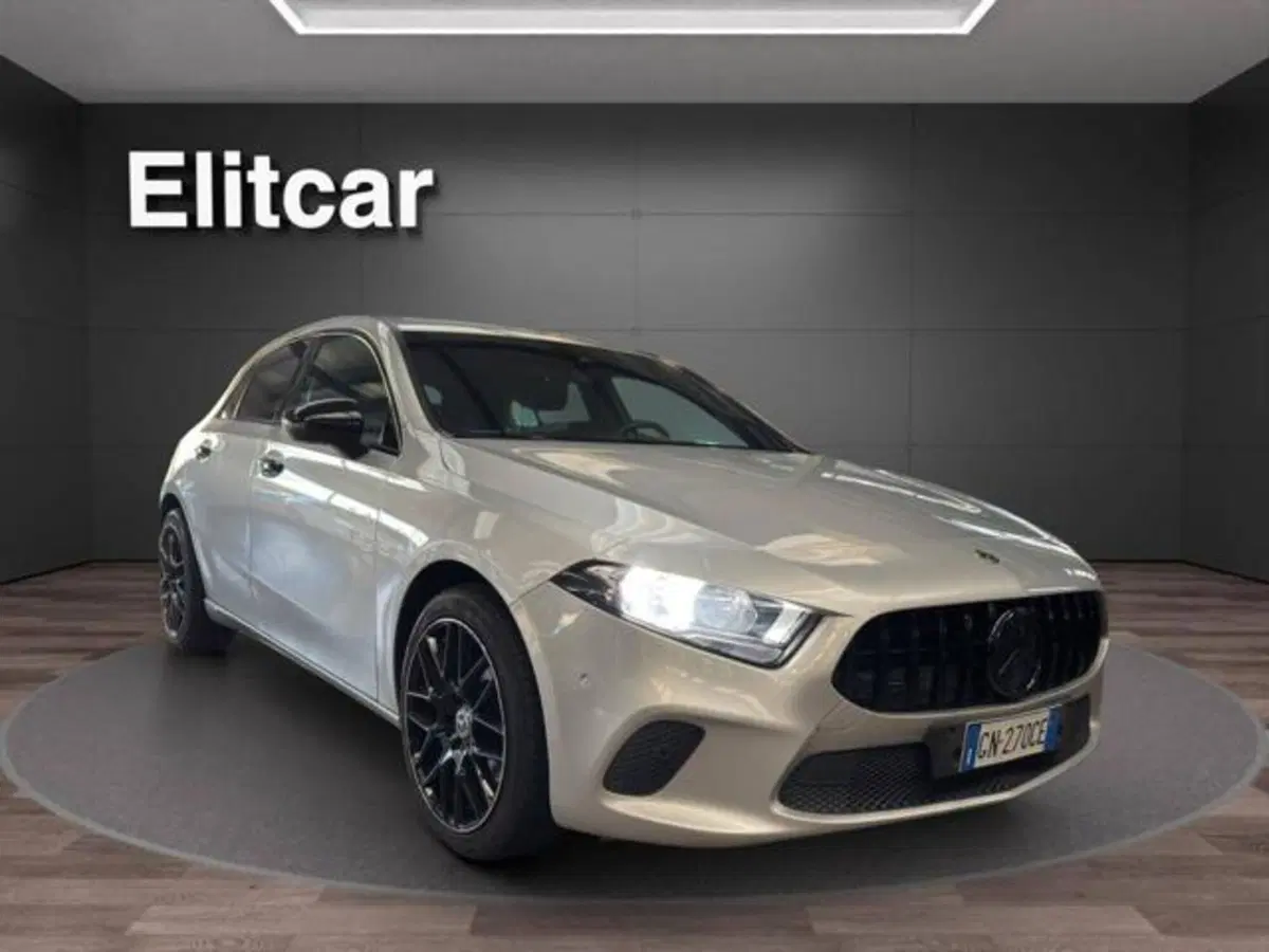 Mercedes-Benz Classe A Sedan usata a Milano (2)