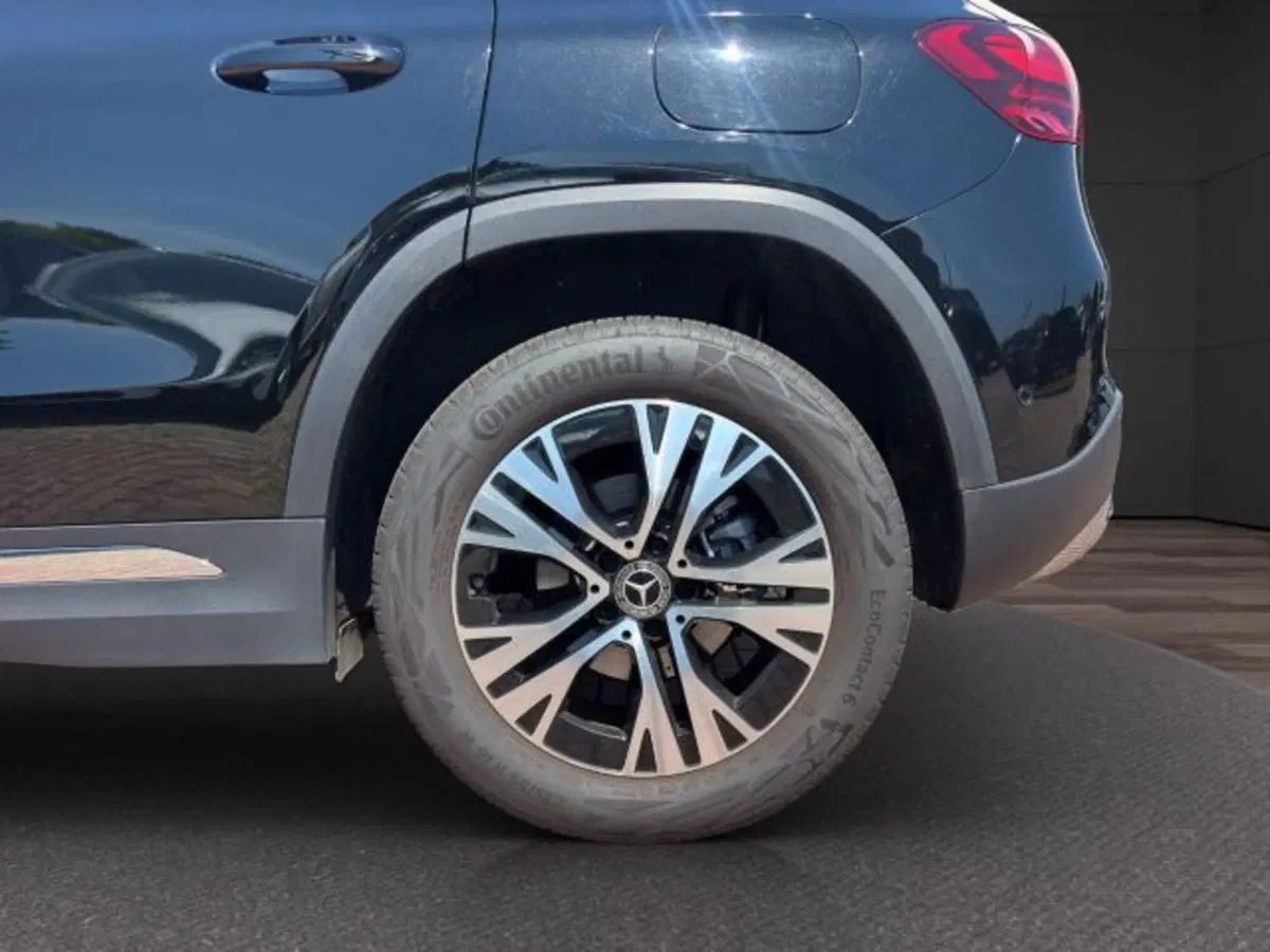 Mercedes-Benz GLA SUV usata a Novara (9)