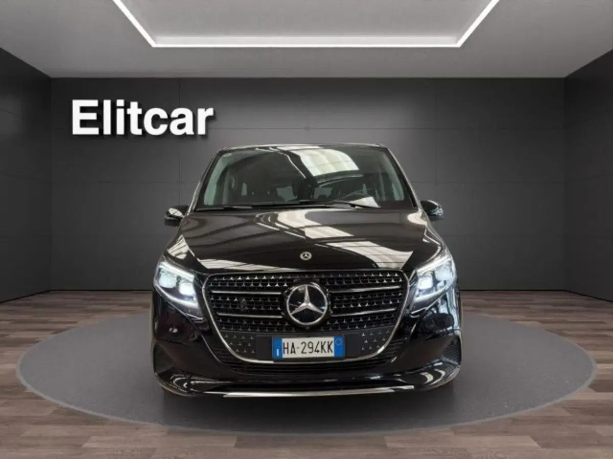 Mercedes-Benz Classe V usata a Novara (2)