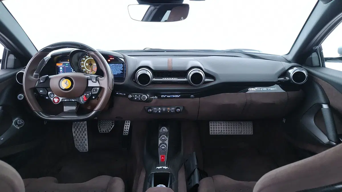 Ferrari 812 Coupé usata a Perugia (15)