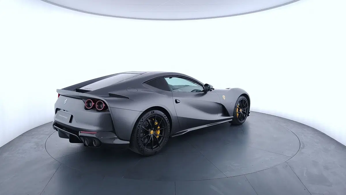 Ferrari 812 Coupé usata a Perugia (5)