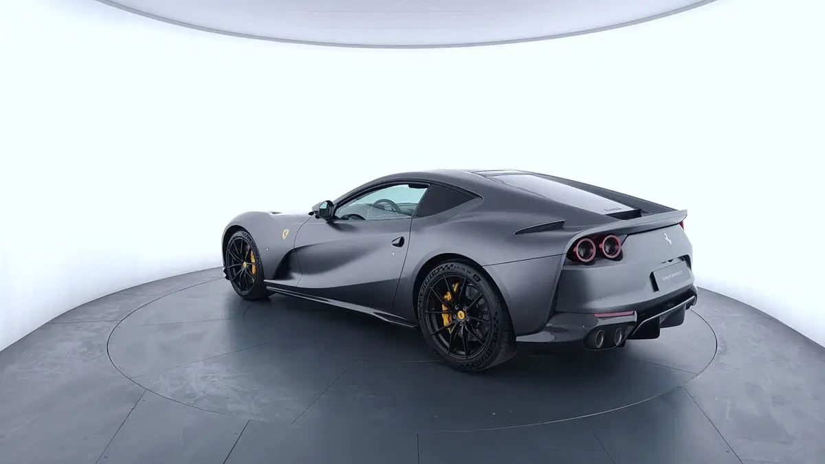 Ferrari 812 Coupé usata a Perugia (7)