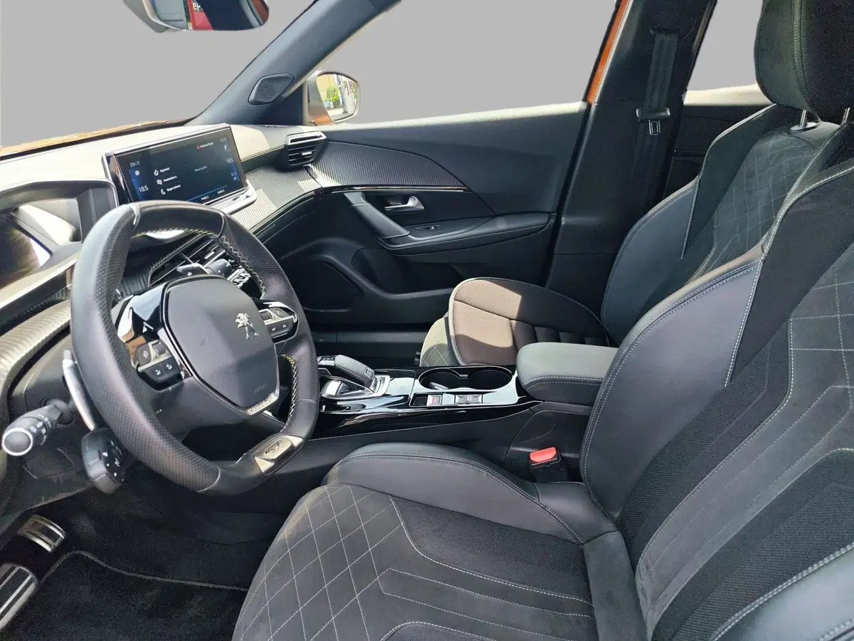 Peugeot 2008 usata a Monza e Brianza (13)