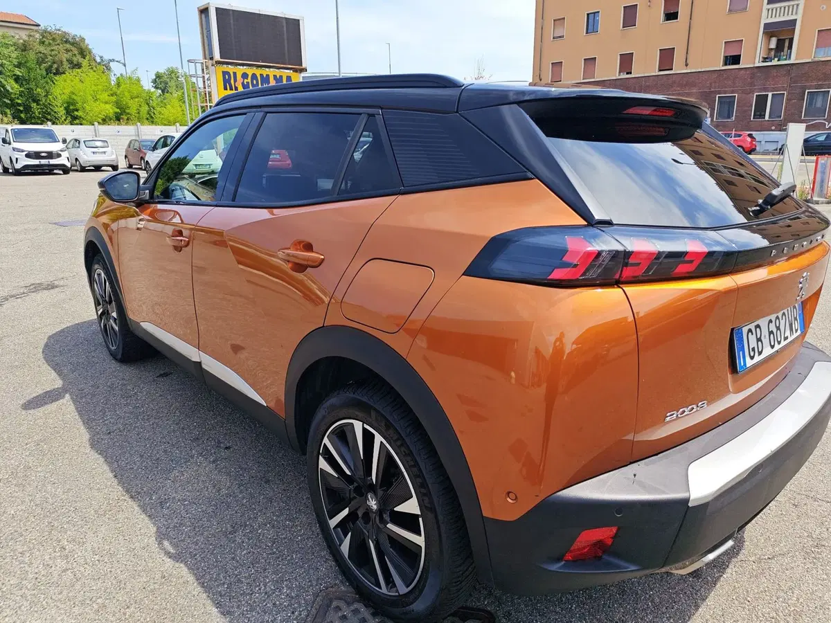Peugeot 2008 usata a Monza e Brianza (16)