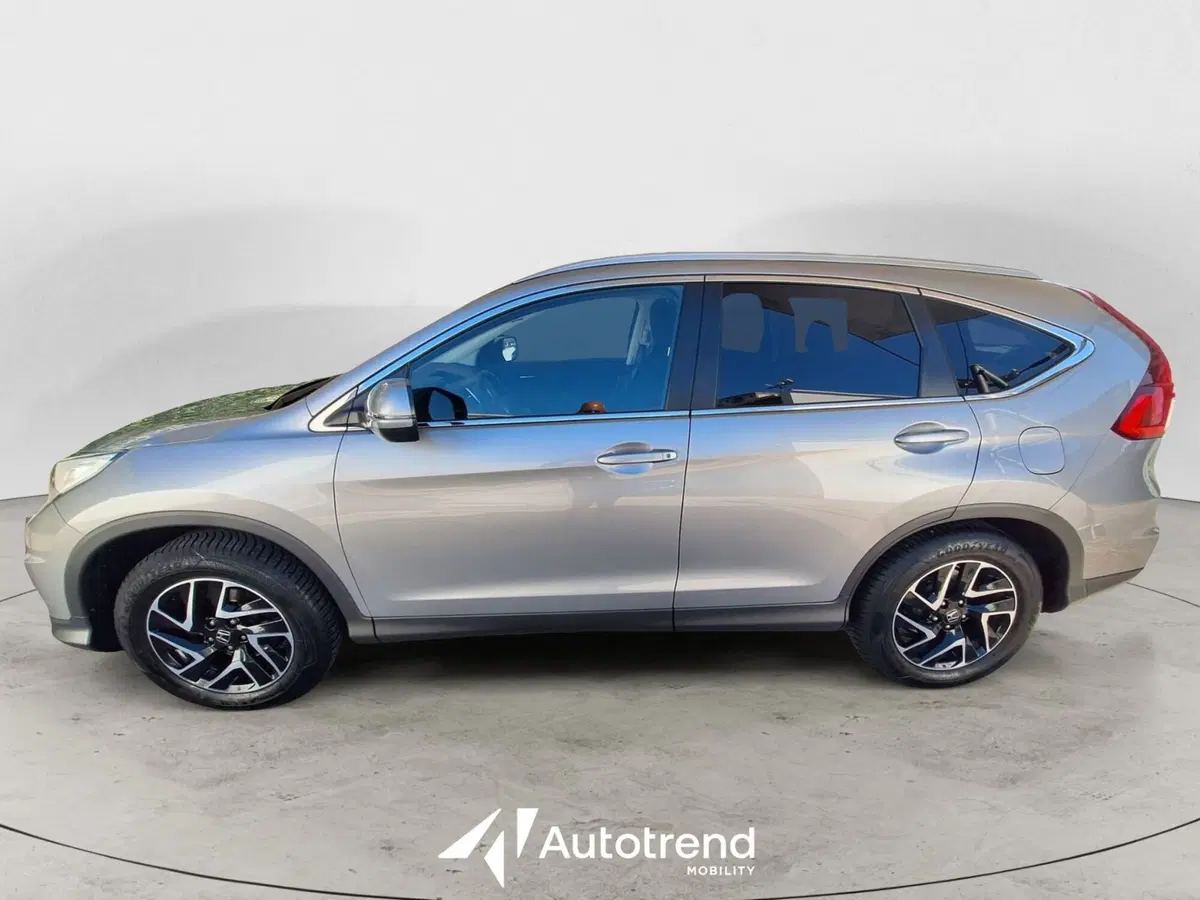 Honda CR-V usata a Bari (5)