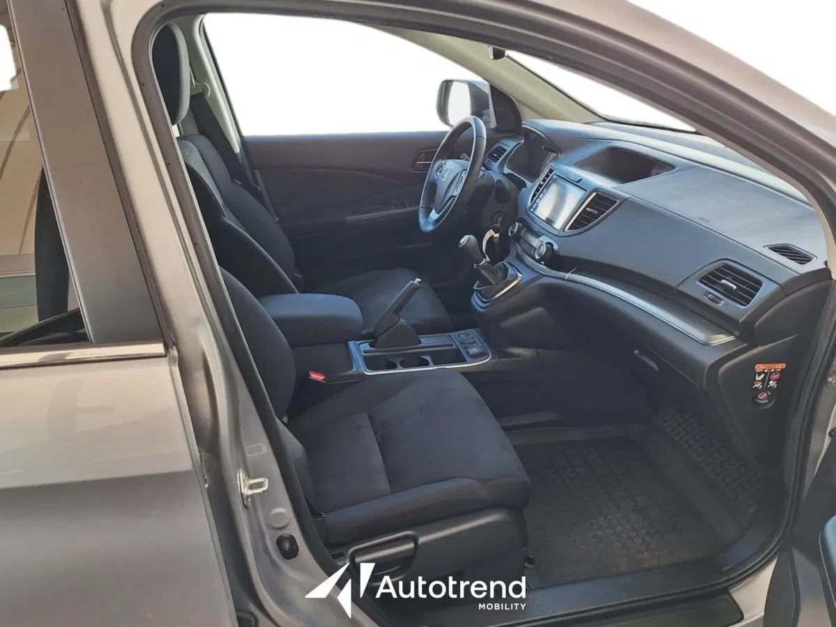 Honda CR-V usata a Bari (7)
