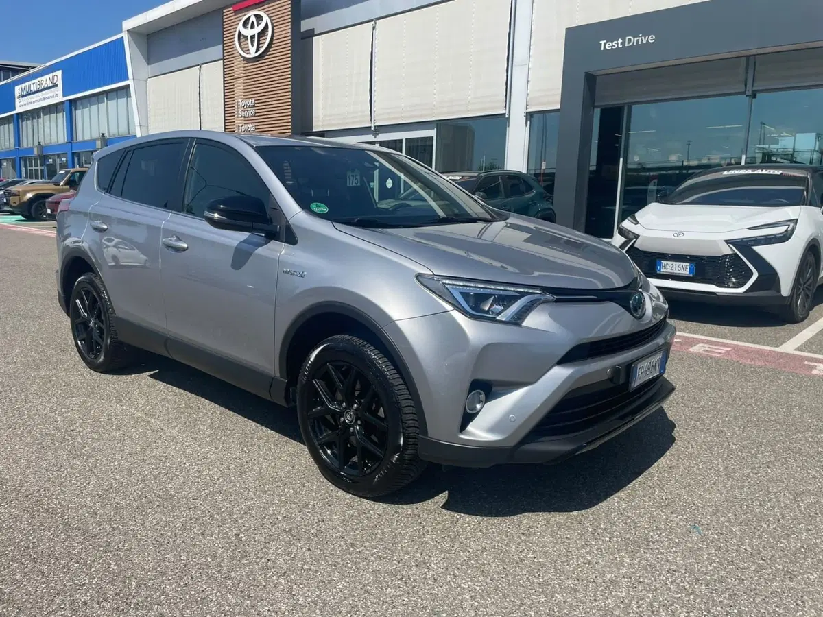 Toyota Rav4 usata a Piacenza