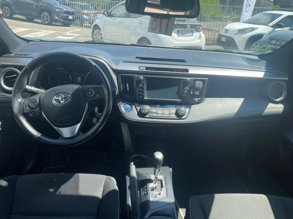Toyota Rav4 usata a Piacenza (8)