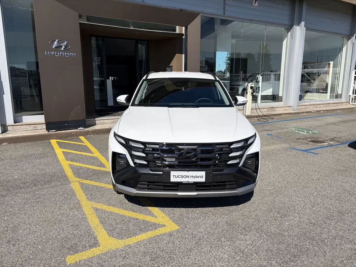 Hyundai Tucson nuova a Vercelli (5)