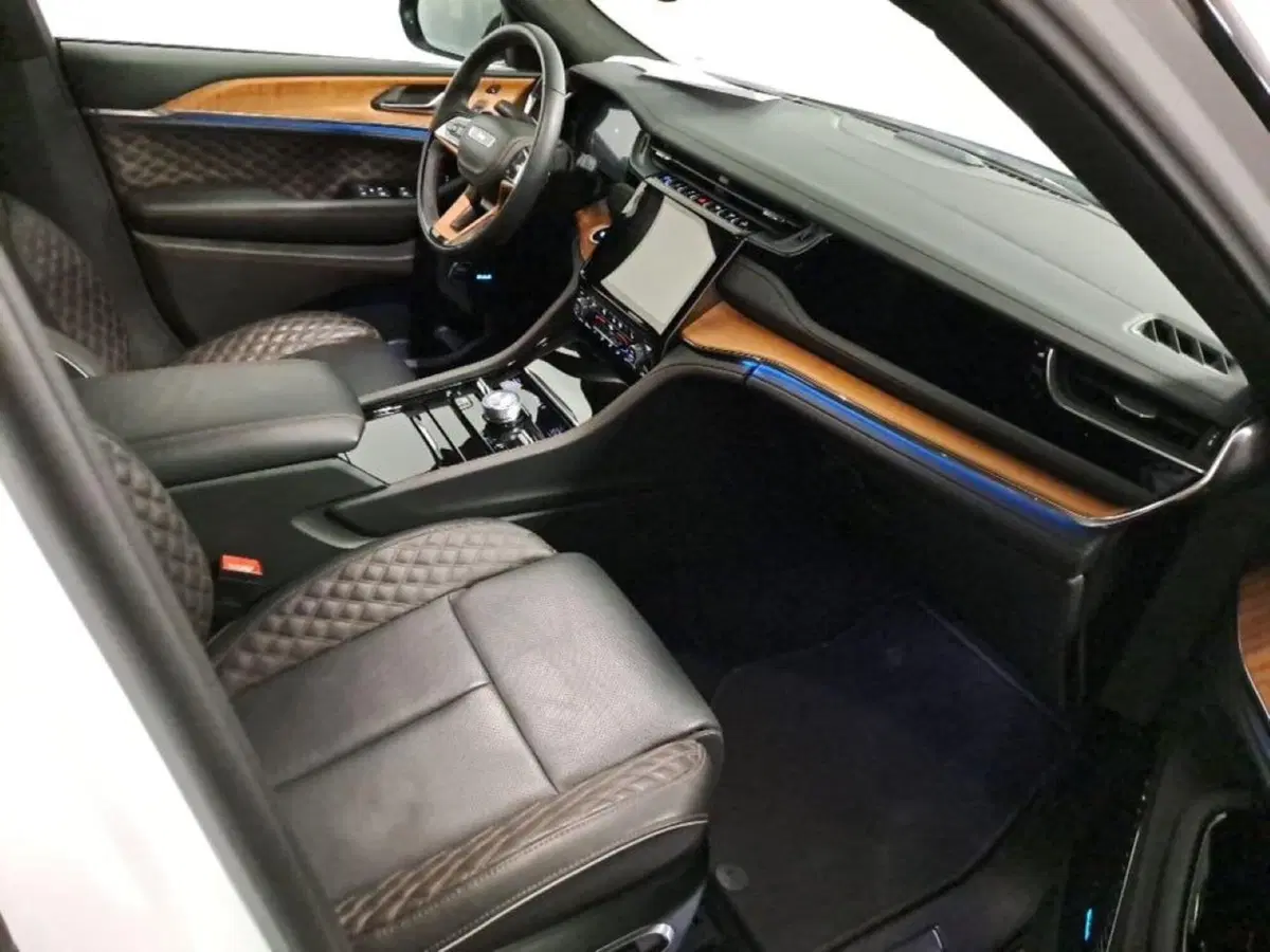 Jeep Grand Cherokee usata a Alessandria (4)