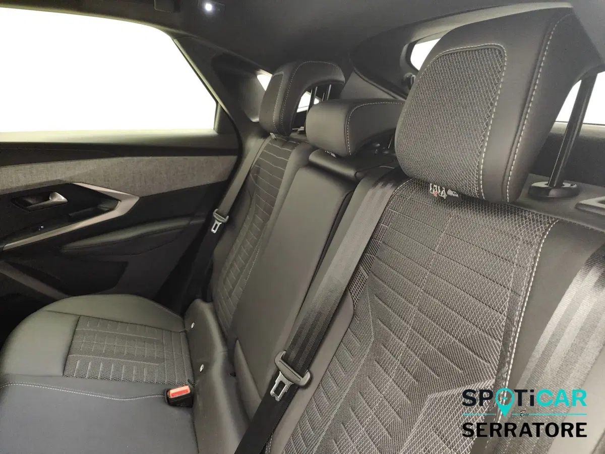 Peugeot 3008 usata a Como (13)