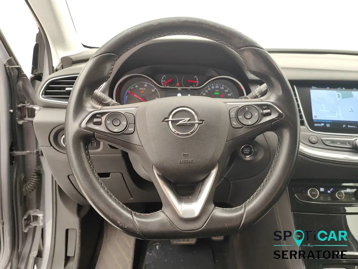 Opel Grandland X usata a Como (16)