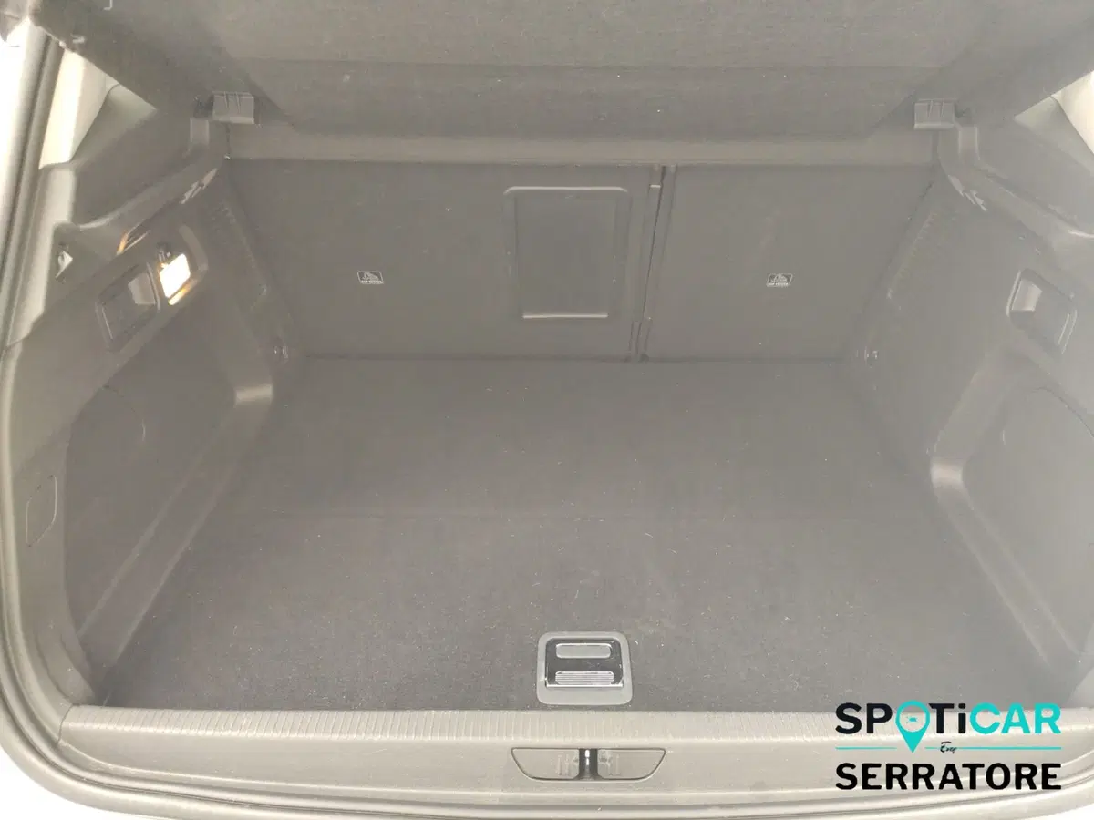 Opel Grandland X usata a Como (17)