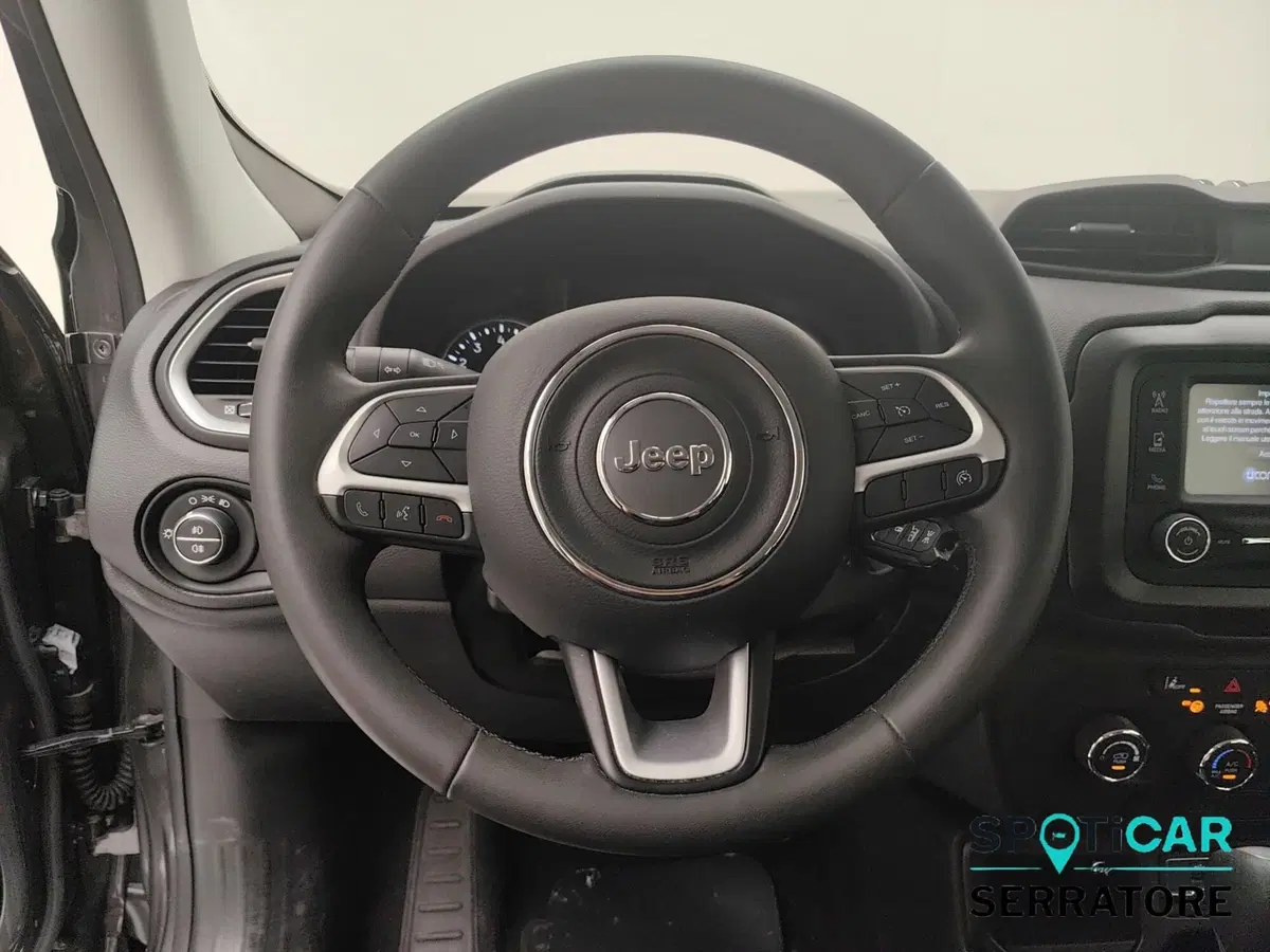 Jeep Renegade usata a Como (17)