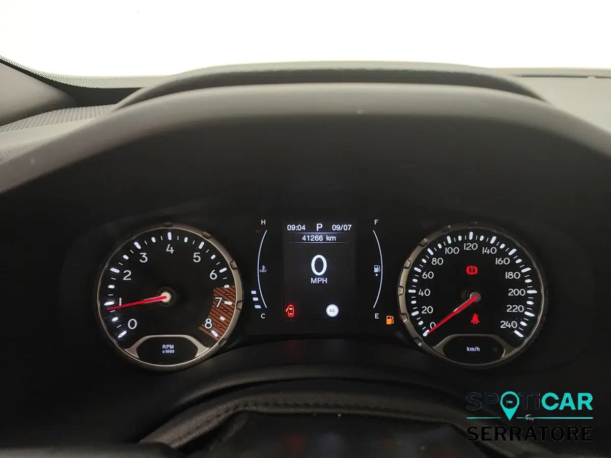 Jeep Renegade usata a Como (8)