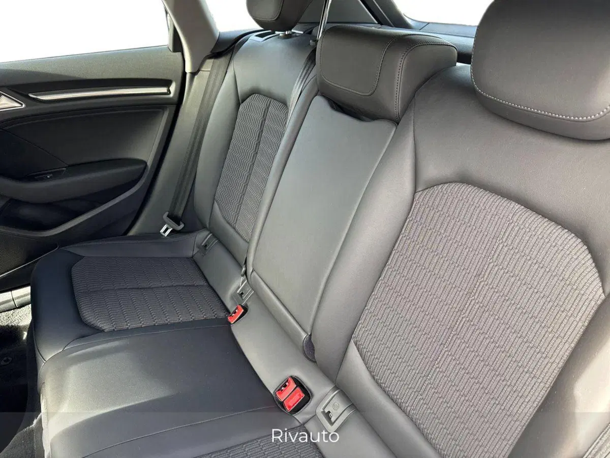 Audi A3 Sportback usata a Como (10)