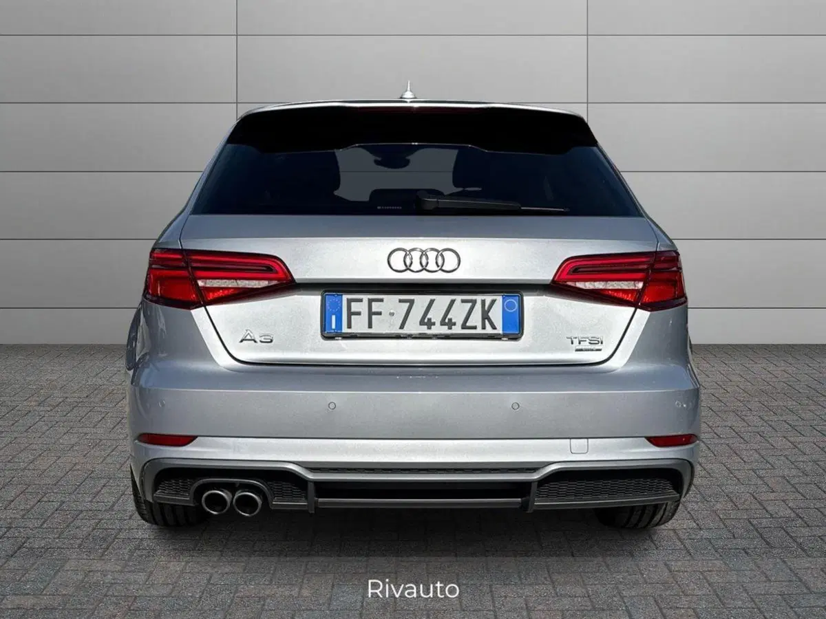 Audi A3 Sportback usata a Como (11)