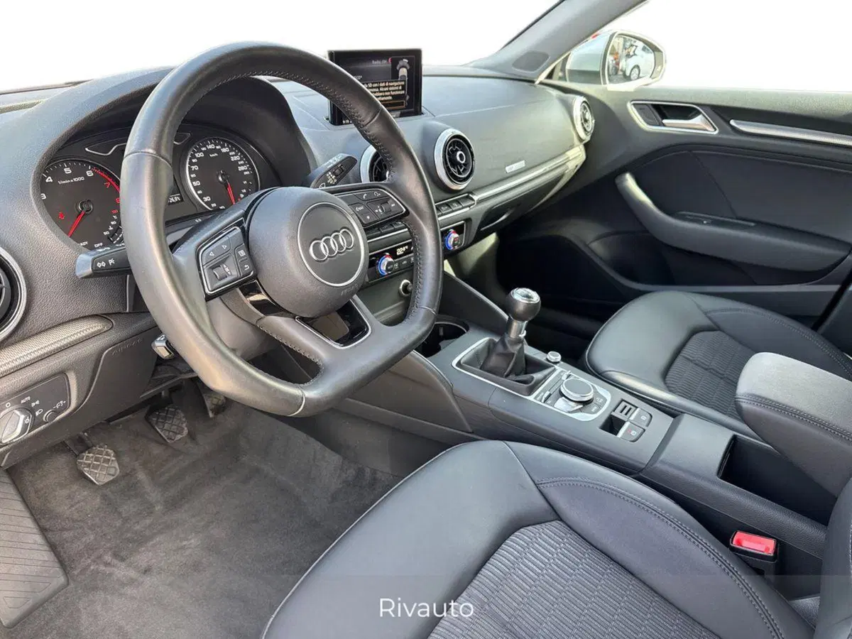 Audi A3 Sportback usata a Como (6)