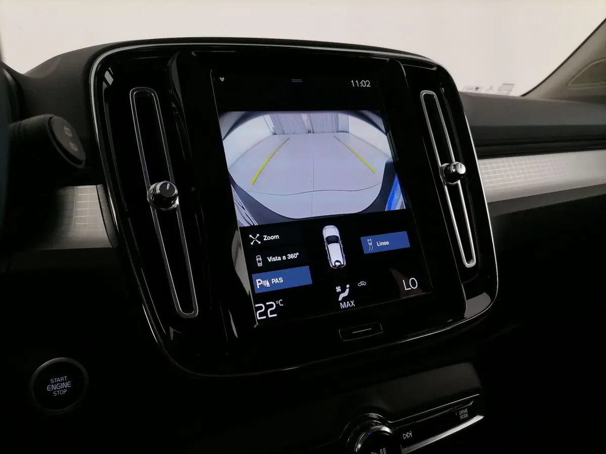 VOLVO Veicoli Commerciali XC40 usata a Roma (19)