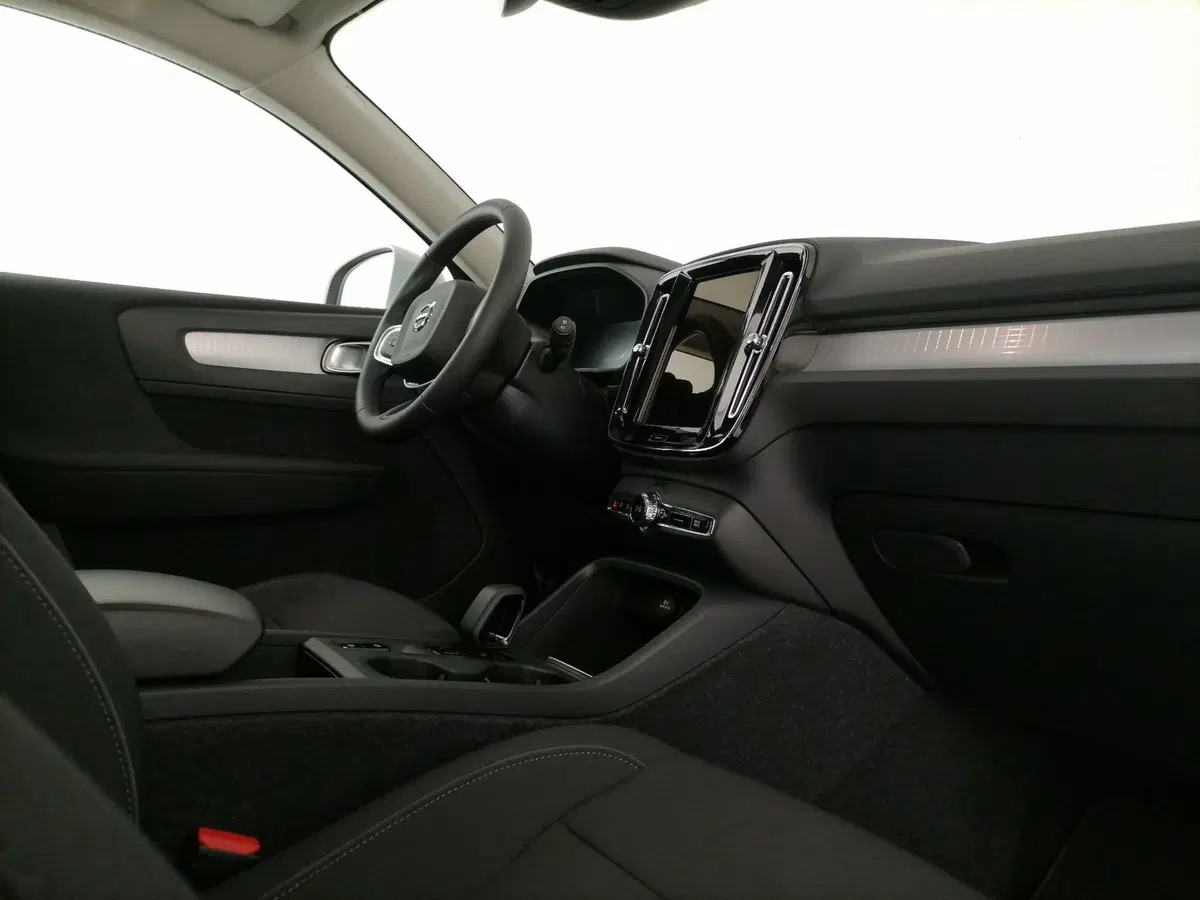 VOLVO Veicoli Commerciali XC40 usata a Roma (7)