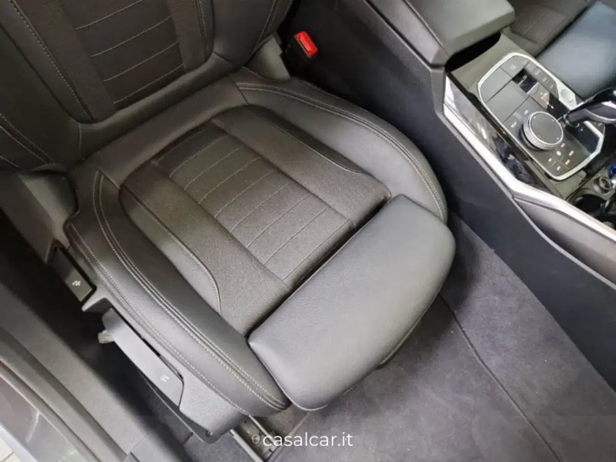 BMW Serie 3 Touring usata a Salerno (13)