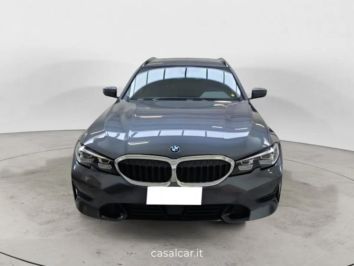 BMW Serie 3 Touring usata a Salerno (5)