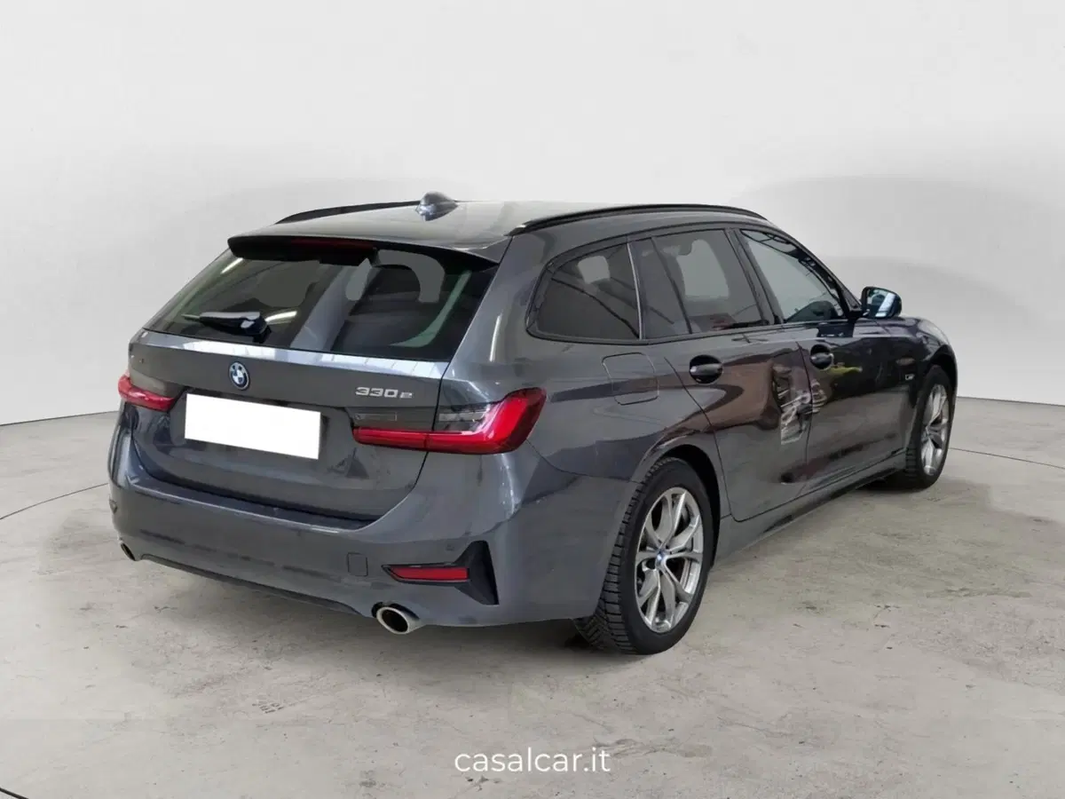 BMW Serie 3 Touring usata a Salerno (6)