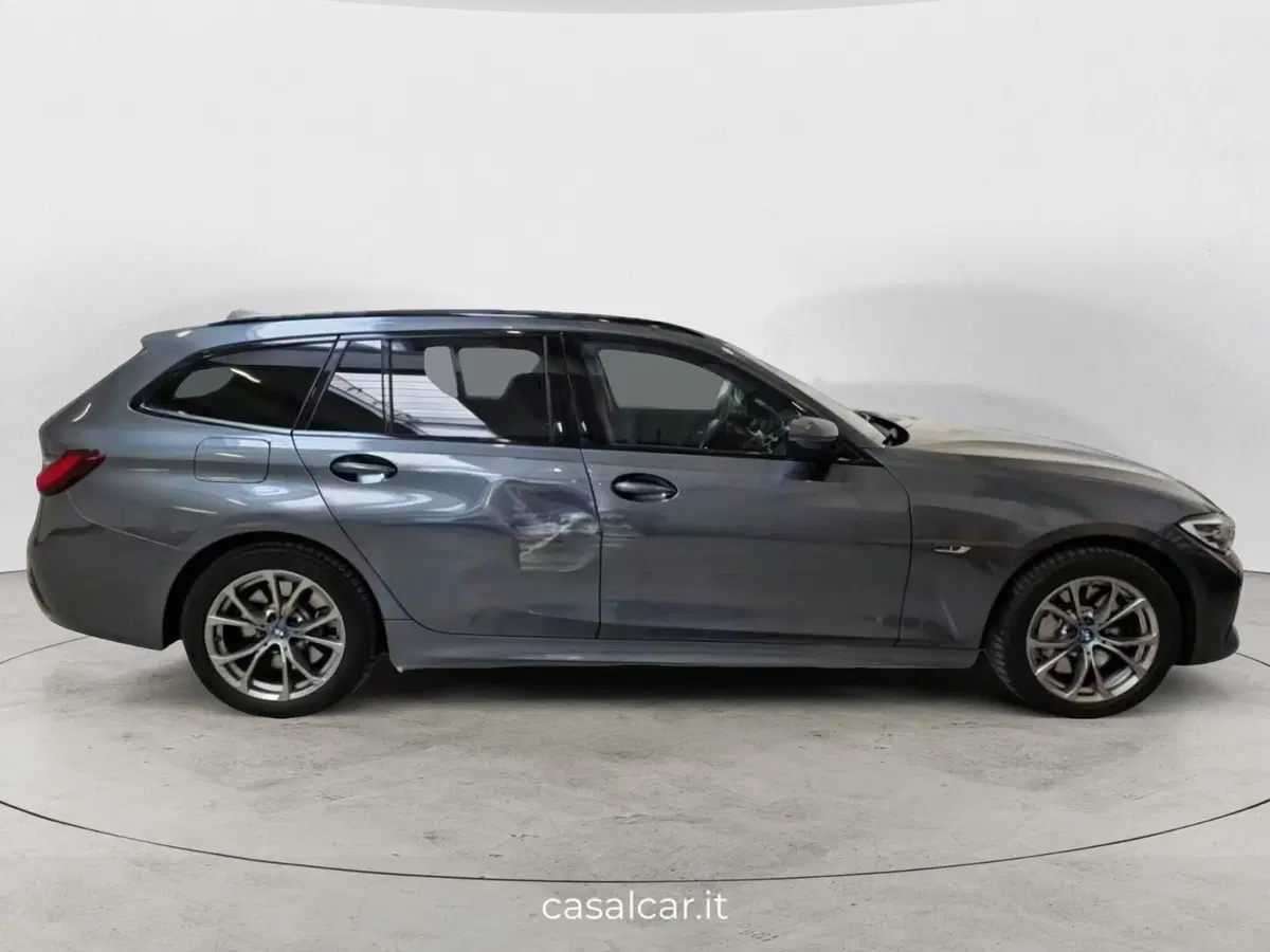BMW Serie 3 Touring usata a Salerno (8)