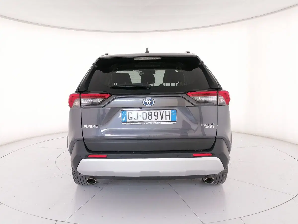 Toyota Rav4 usata a Roma (4)