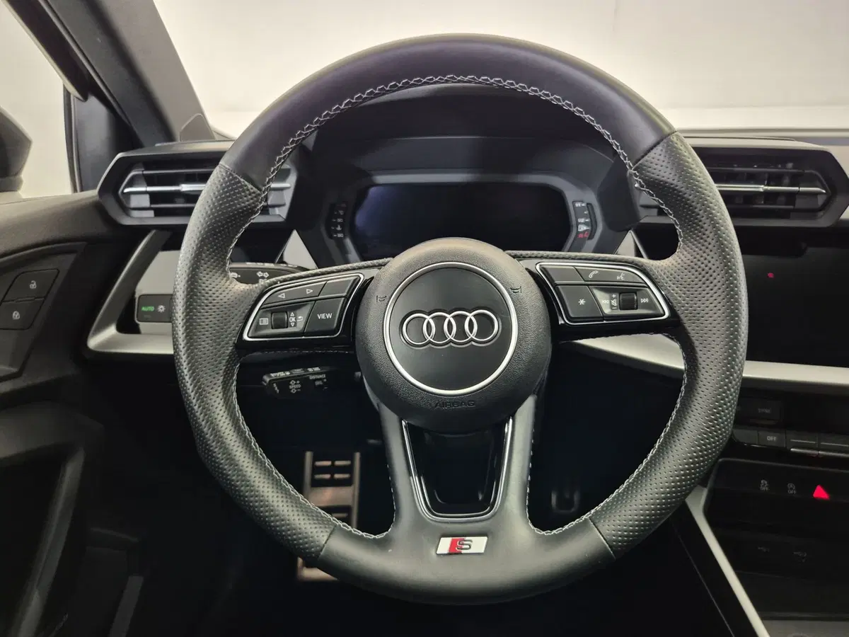Audi A3 Sportback usata a Torino (9)