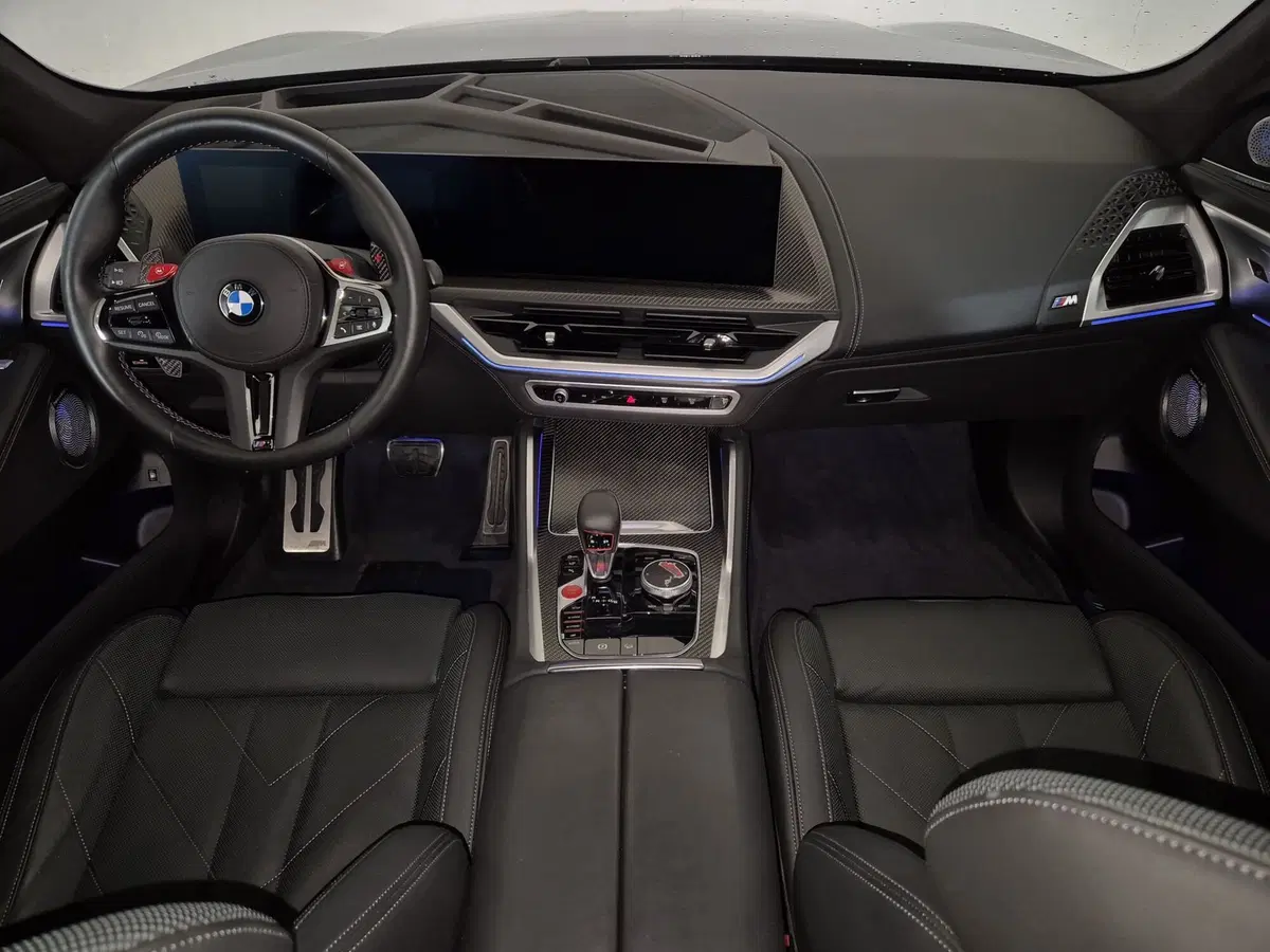BMW XM usata a Cuneo (9)