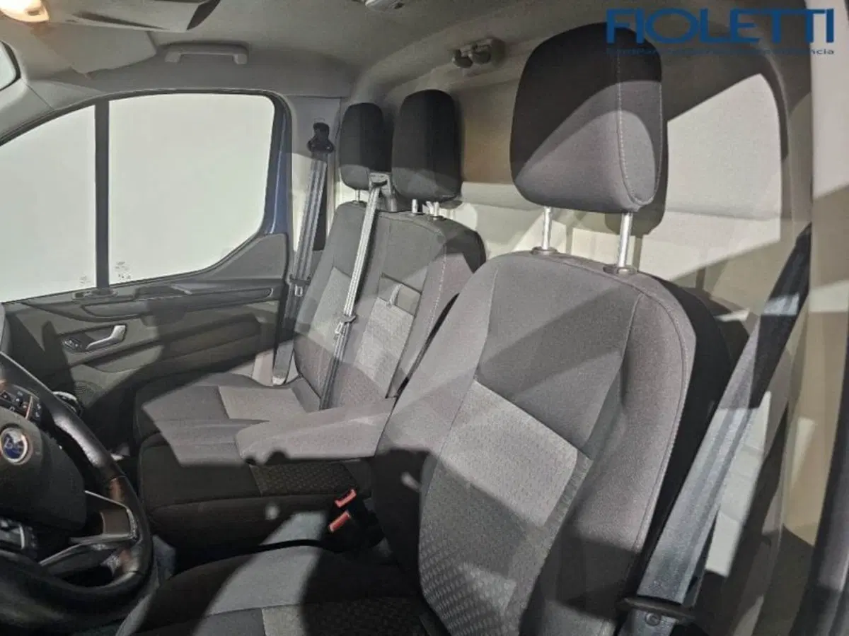 Ford Transit Custom Furgone usata a Brescia (8)