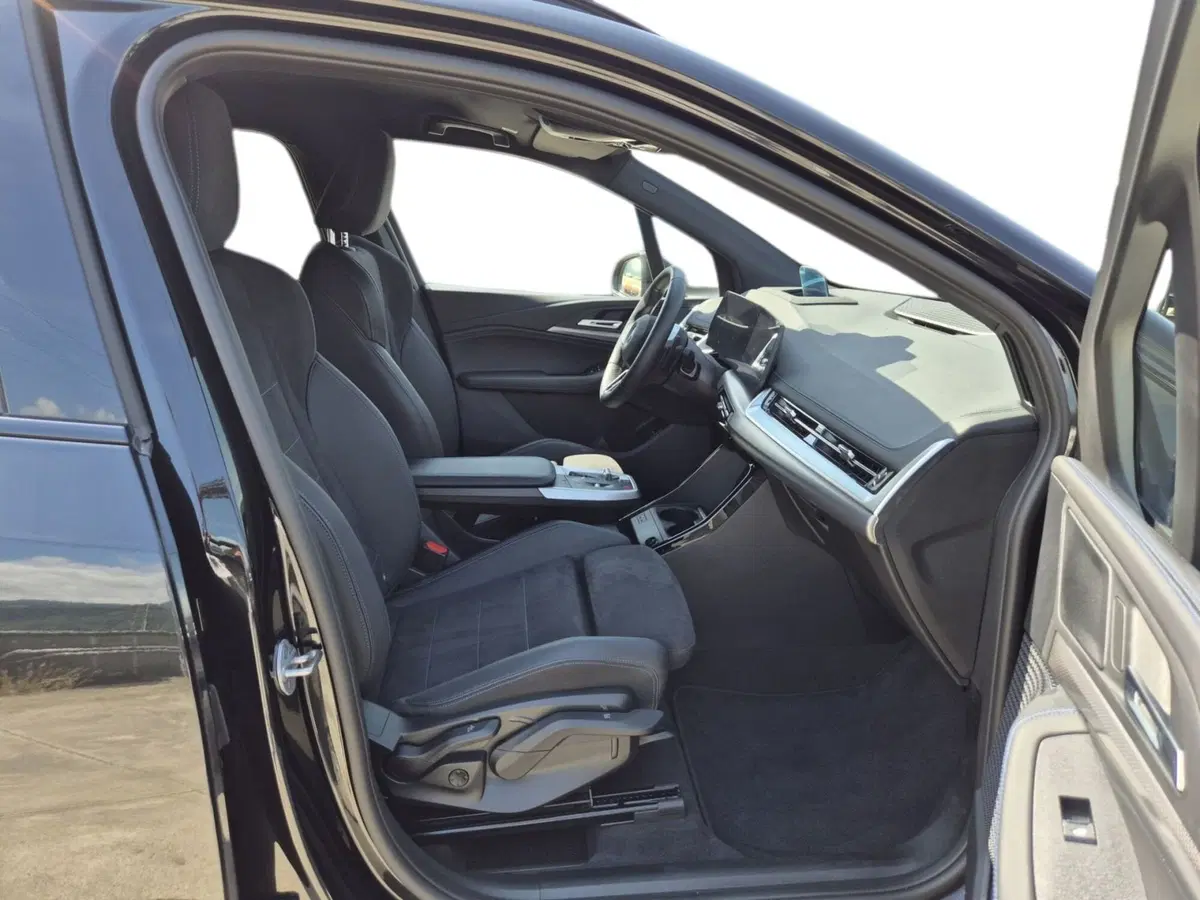 BMW Serie 2 Active Tourer usata  (9)
