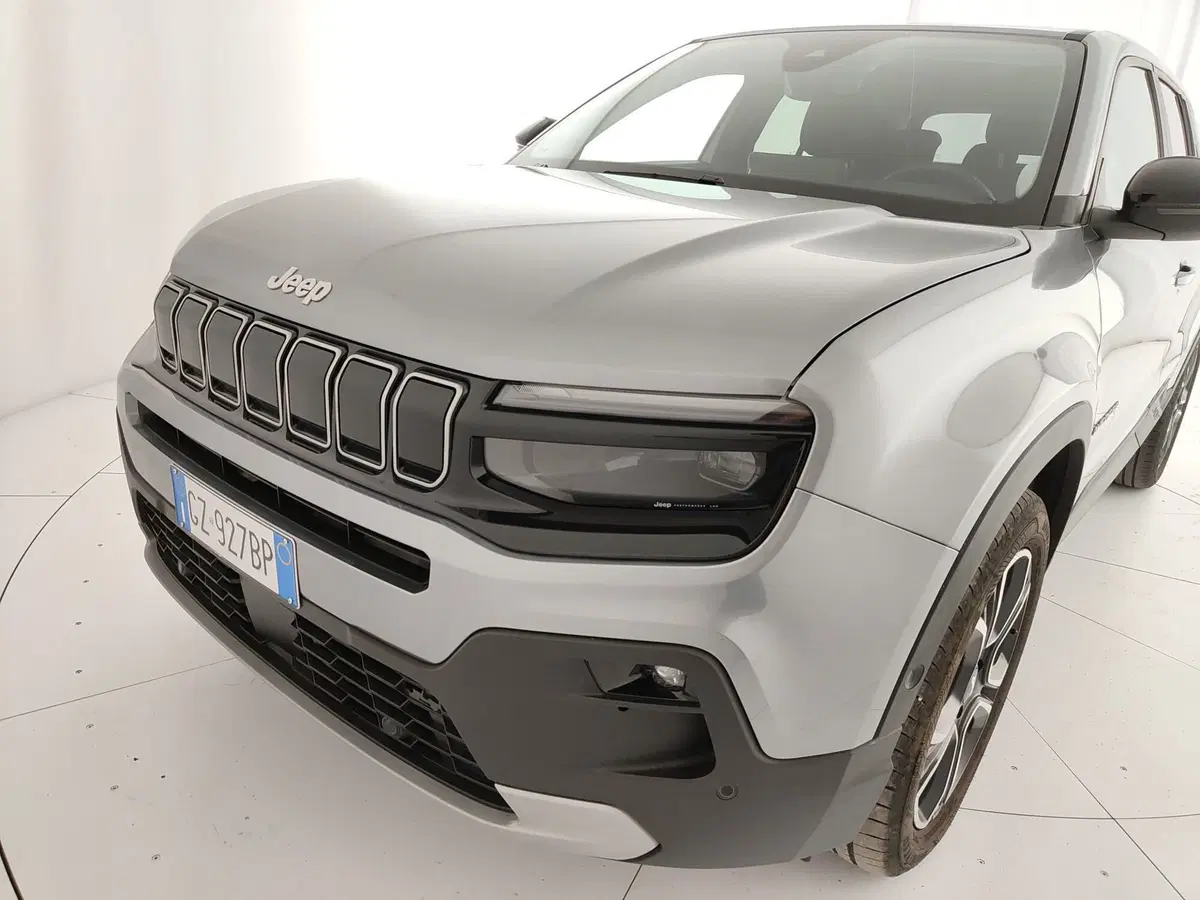 Jeep Avenger usata a Caserta (13)