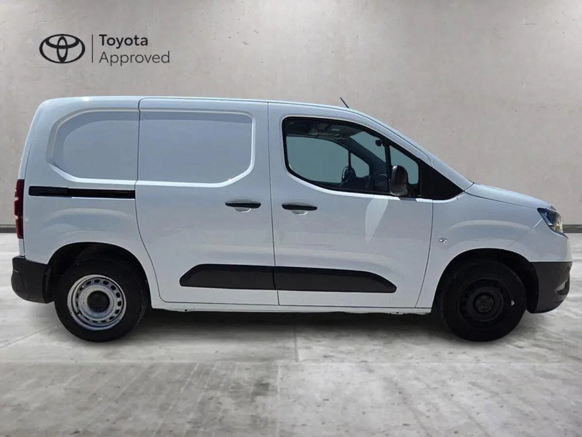 Toyota Proace City Furgone usata a Ragusa (4)