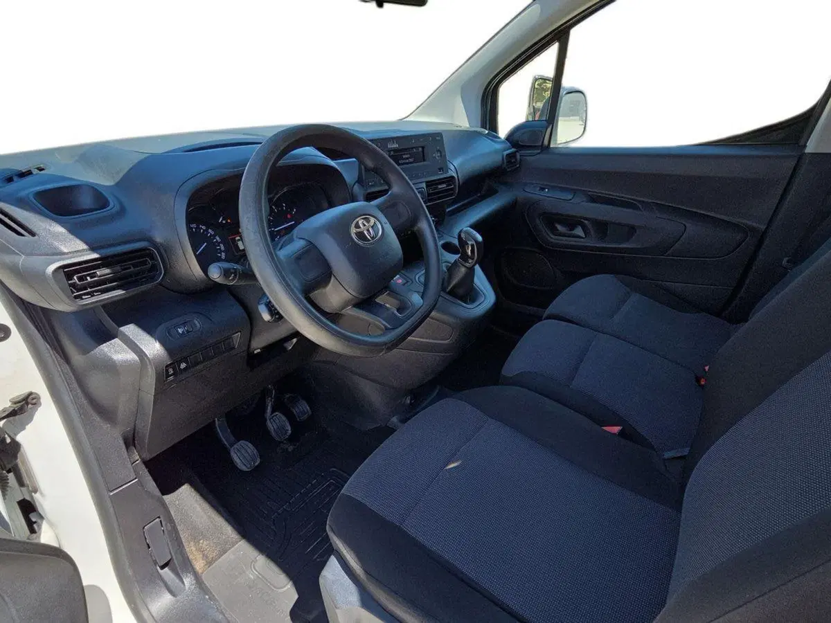 Toyota Proace City Furgone usata a Ragusa (7)