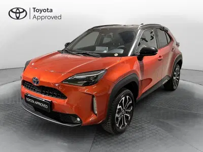 Toyota Yaris Cross 1.5 Hybrid 5p. E-CVT Orange Edition del 2023 usata a Milano