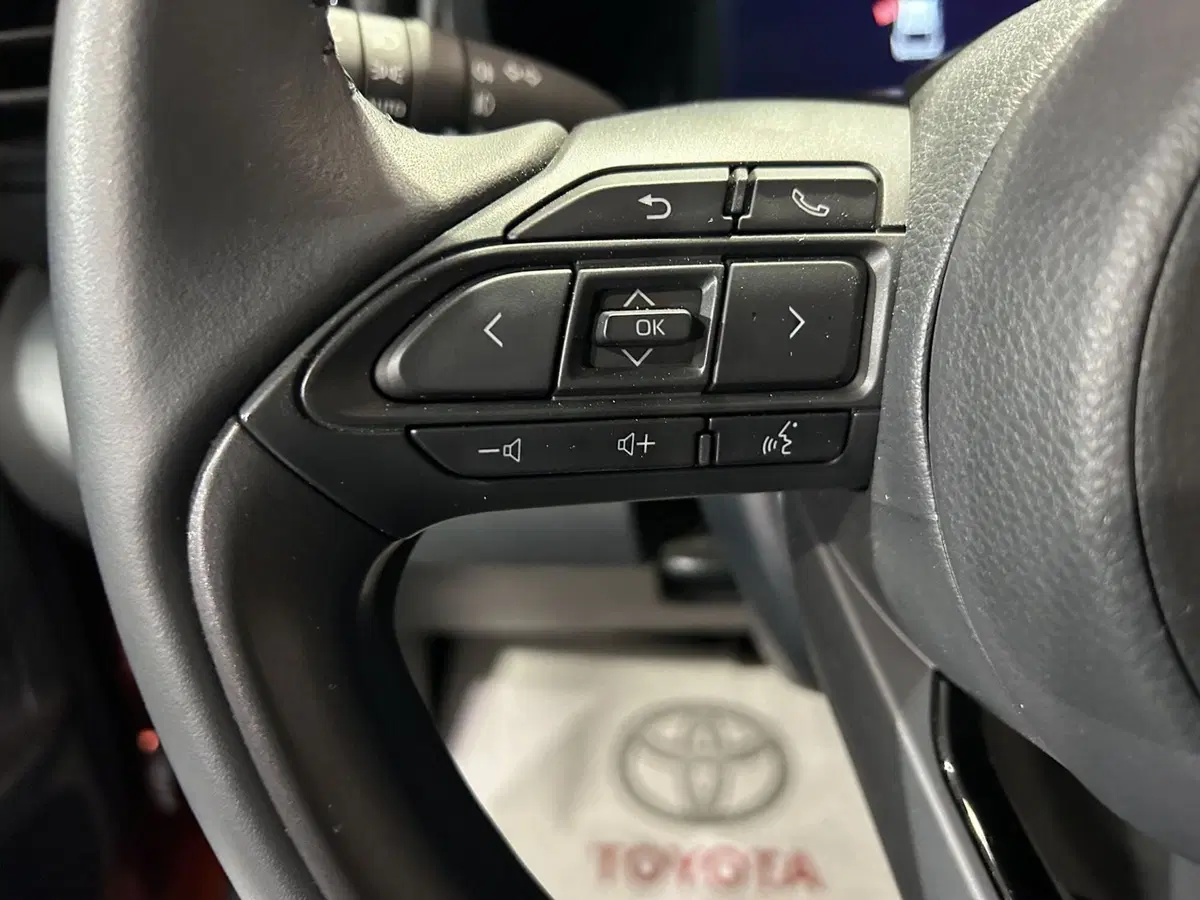 Toyota Yaris Cross usata a Milano (16)