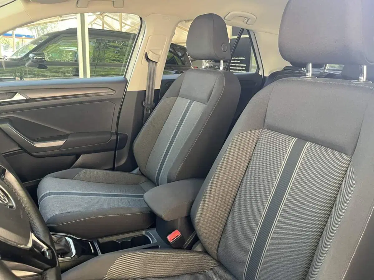 Volkswagen T-Roc usata a Alessandria (13)