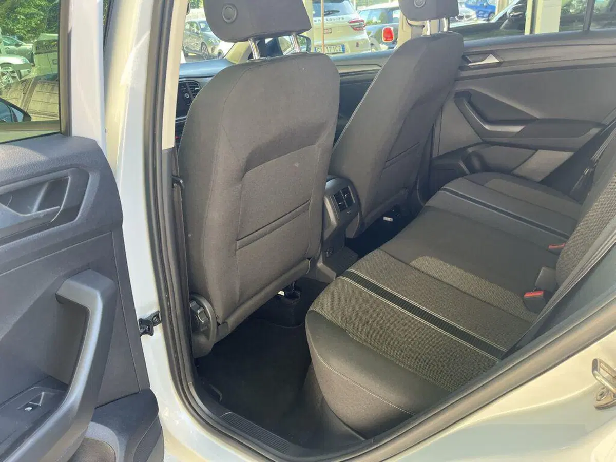 Volkswagen T-Roc usata a Alessandria (14)