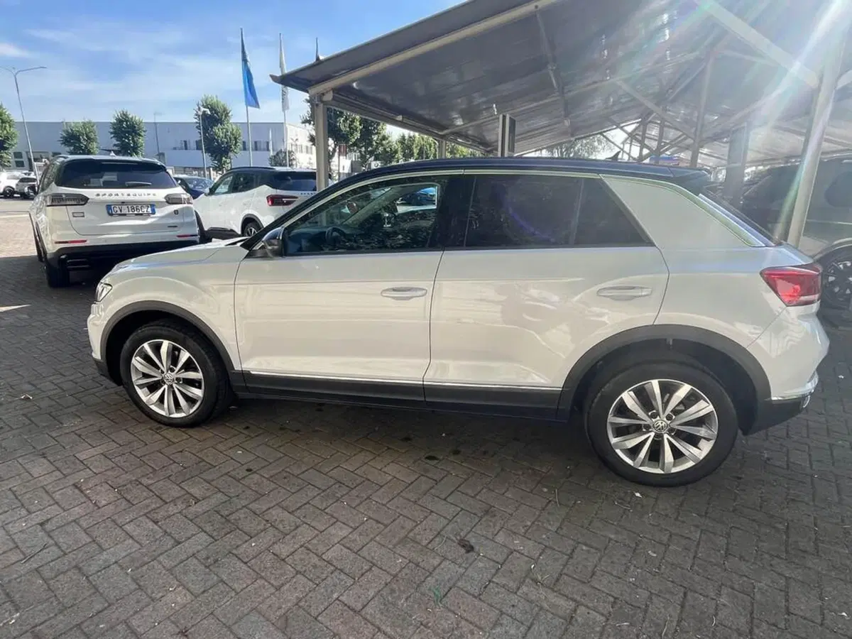 Volkswagen T-Roc usata a Alessandria (9)