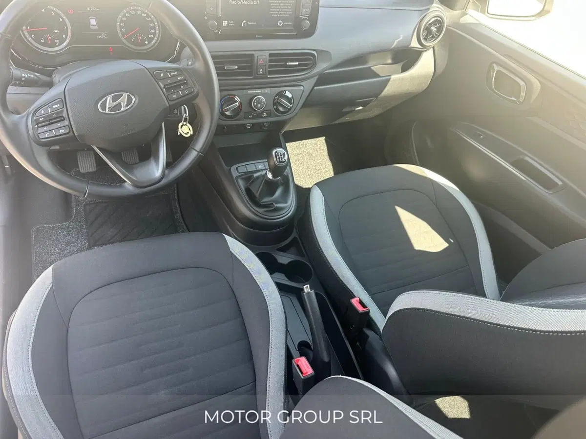 Hyundai i10 usata a Napoli (12)