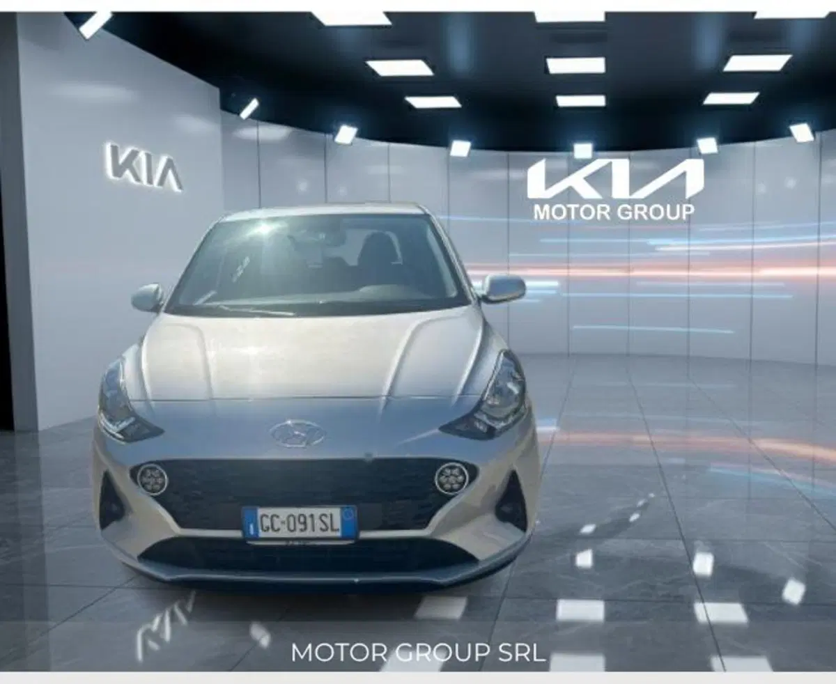 Hyundai i10 usata a Napoli (4)